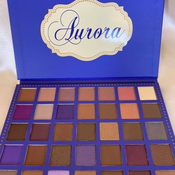 Meet your Posher, Irisbeth - Picture 10 of 13